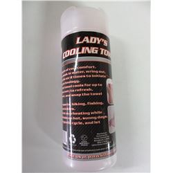 Pink Cooling Towel / Just wet and flick towel stays  cold for hrs