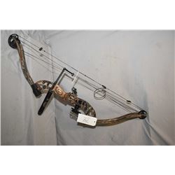 Jennings Archery Buckmasters Compound Bow Left Hand 29" Draw 60 Lb Pull ? 48 1/2" String w/ PSE sigh