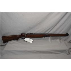 Cooey Model 82 .22 LR Cal Full Wood Training Rifle w/ 27  bbl [ blued finish, barrel sights, good st