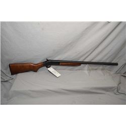 Harrington & Richardson Model Pardner .12 Ga 3" Single Shot Break Action Shotgun w/ 27 1/2" modified