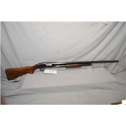 Winchester Model 12 .12 Ga 2 3/4  Pump Action Shotgun w/ 30  full choke bbl [ fading blue finish, mo