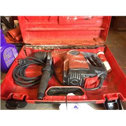 HILTI TE 30 HAMMER DRILL WITH CASE