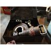 Image 1 : 35 TON PUNCH RING UNIT WITH CASE
