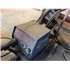 Image 2 : MILLER 22 A 24V WIRE FEEDER WITH CART
