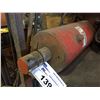 Image 1 : LARGE HYDRAULIC RAM