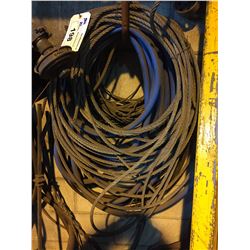 LOT OF WIRE SLINGS