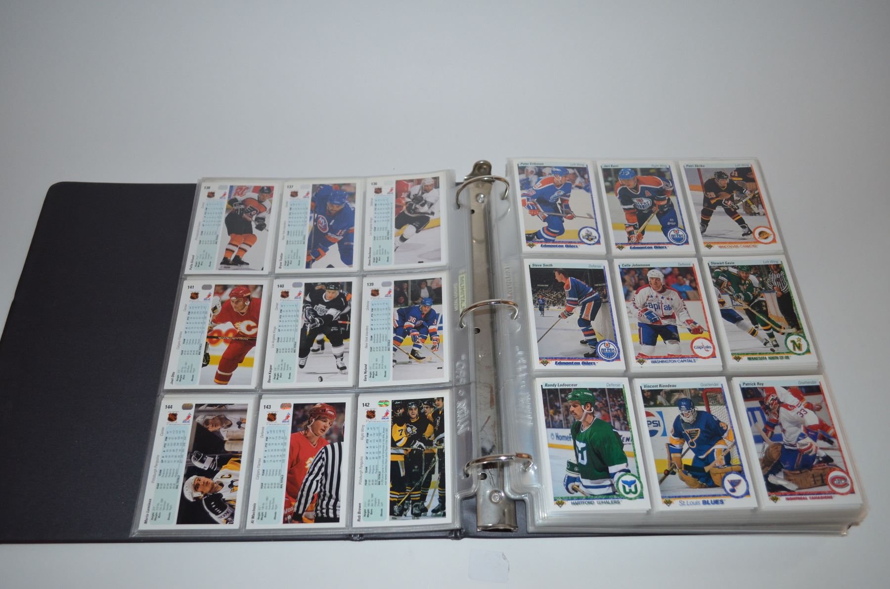 Binder 1990 91 Upper Deck 