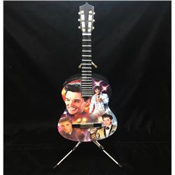 ELVIS PRESLEY Guitar Radio & Stand Rock'n'Roll Legend Décor