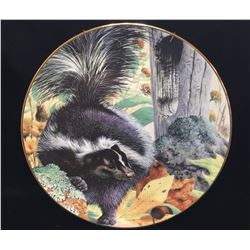 Geoff Mowery 1984 Collector Plate 'Skunk…a September morning stroll'