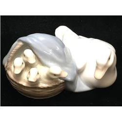 Vintage Lladro Mother Duck and Ducklings #4895 Porcelain Figurine