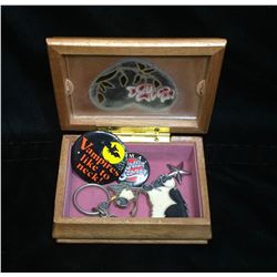 Wooden Jewelry Storage Case Heart Shape Design on Cover with Items Enclosed