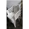 Image 2 : 4 WHITE PATIO CHAIRS