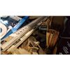 Image 2 : CASTORS AND MEASURING STICKS