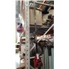 Image 1 : YARD MACHINES 31 CC GAS WEEDEATER
