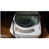 Image 2 : HAIER APARTMENT SIZE PORTABLE WASHING MACHINE