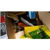 Image 2 : BOX OF EXACTO KNIVES AND BLADES