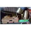 Image 1 : 2 TRAYS OF BRASS WARE