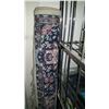 Image 2 : 5 X 8 FOOT AREA CARPET