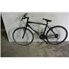 Image 1 : BLACK TREK BIKE
