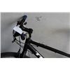 Image 2 : BLACK TREK BIKE