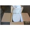 Image 2 : NEW WHITE TOILET, DUAL FUSH