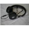 Image 2 : BEATS AND OTHER HEADPHONES