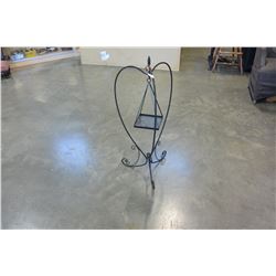 HANGING PLANTER STAND