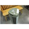 Image 2 : SEVILLE CLASSIC FLOOR FAN W/ REMOTE