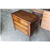 Image 2 : ANTIQUE OAK 4 DRAWER CHEST OF DRAWERS