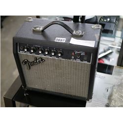 FENDER FRONTMAN 15G AMPLIFIER