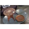 Image 1 : CARVED WOOD ENDTABLE AND BOWL