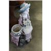 Image 2 : LADY ON BENCH GARDEN FIGURE