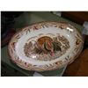 Image 2 : LOST PROPERTY COW BUST, CARVED WOOD CONTAINER, TURKEY PLATTER, GLASS JAR AND WALL CLOCK