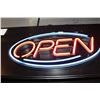 Image 1 : OPEN SIGN