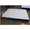 Image 1 : QUEENSIZE SILK AND SNOW MATTRESS