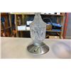 Image 2 : PAIR OF MODERN STAINLESS AND GLASS LAMPS