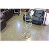 Image 2 : METAL SPIRAL PLANT STAND