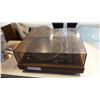 Image 1 : DUAL RECORD PLAYER