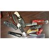 Image 2 : 2 BAGS OF POCKET KNIVES
