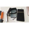 Image 1 : LOT OF 4 ASSORTED PORTABLE POWER BANKS