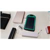 Image 1 : LOT OF 4 ASSORTED PORTABLE POWER BANKS