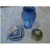 Image 1 : FIVE PIECES OF WEDGWOOD CHINA