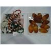 Image 1 : AMBER COLOR EGGS AND STONE JEWELRY