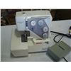 Image 1 : JONOME MYLOCK 534D SERGER