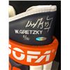 Image 3 : WAYNE GRETZKY SIGNED JOFA HOCKEY GLOVES (AUTHENTIC UPPER DECK MEMORABILIA)