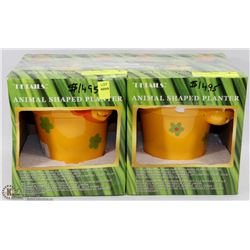 LOT OF 2 ANIMAL SHAPED PLANTERS