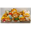 FLAT OF VINTAGE GARFIELD AND FRIENDS STUFFIES