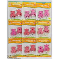 BUNDLE OF STICK ON WALL HOOKS