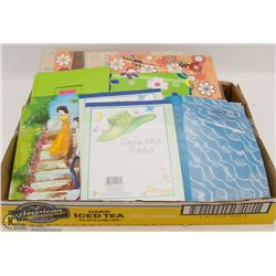 FLAT OF NOTEBOOKS AND MORE