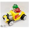 Image 1 : M&M VEHICLE WITH M&M